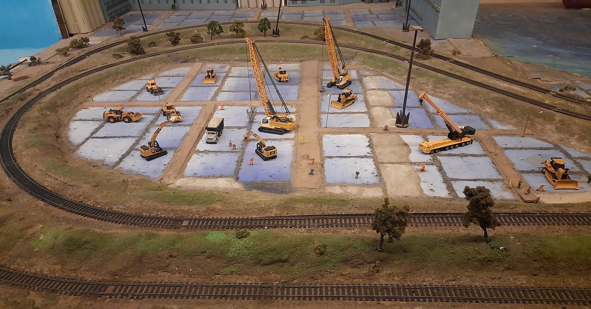 10 steps to clean Model Train Tracks